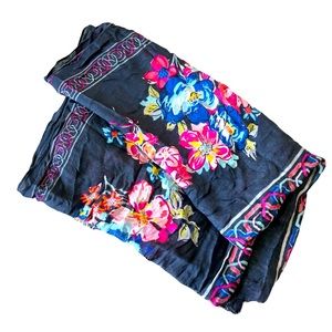 Vera Bradley 100% rayon floral long and large scarf